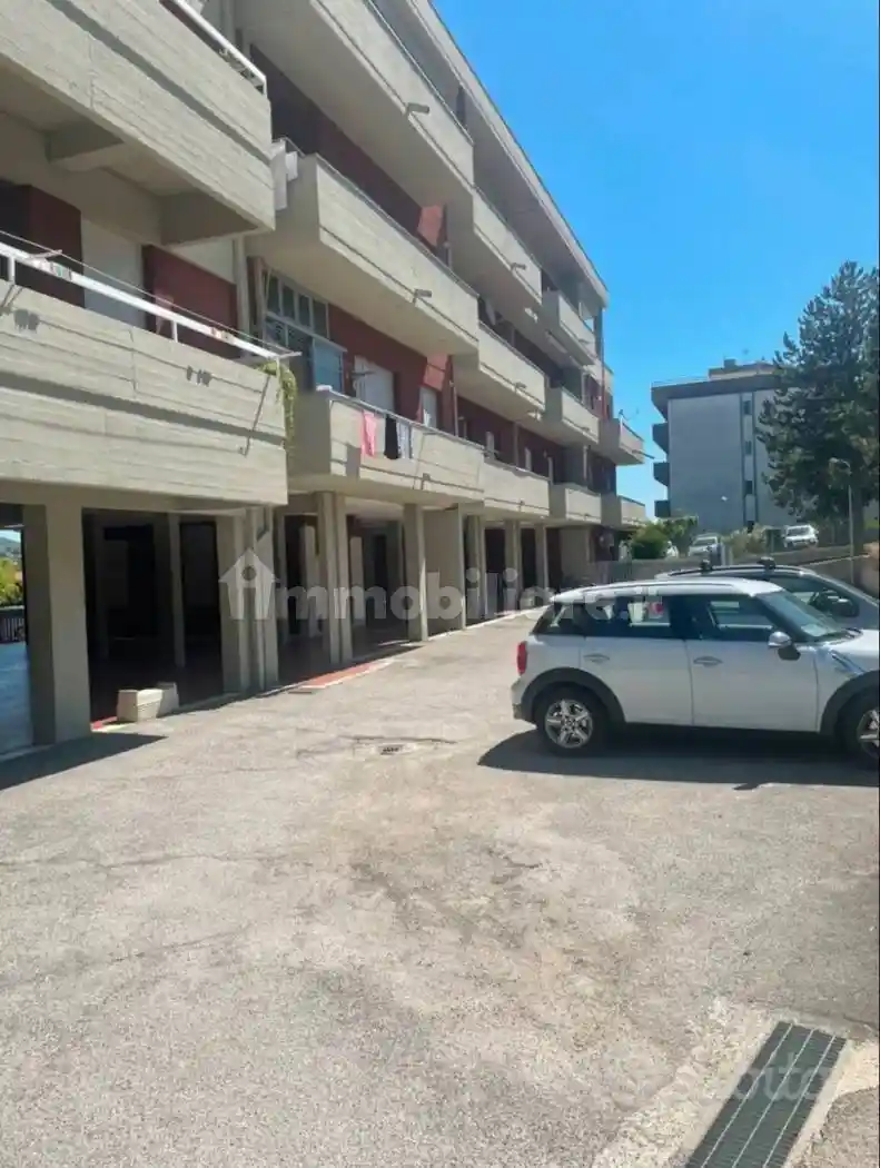 Trilocale via Torrito 3, Centro, Montorio al Vomano - foto 2