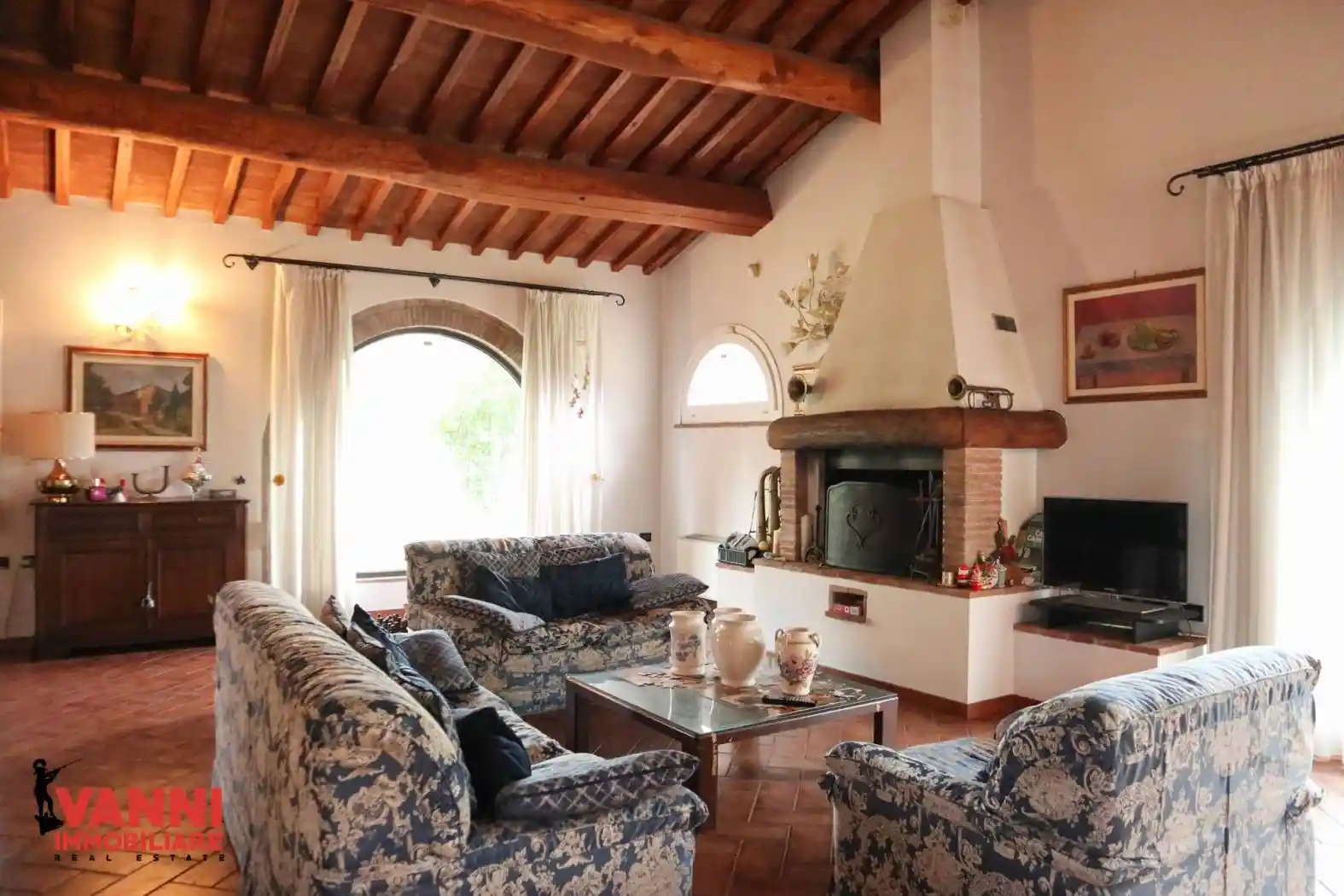 Villa in vendita a Cecina