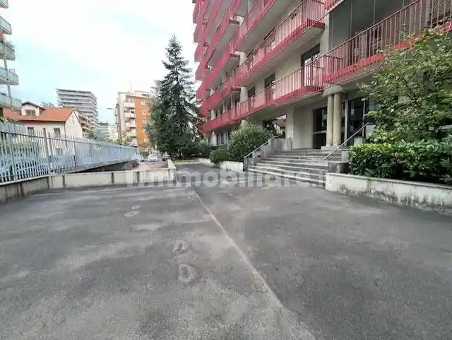 Quadrilocale via Adeodato Ressi 16, Maggiolina, Milano - foto 3