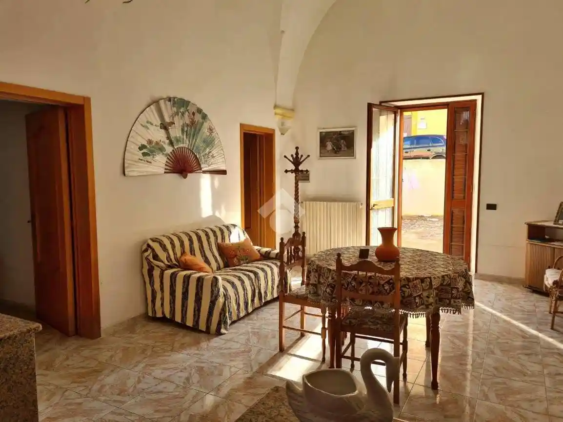 Casa indipendente in vendita a Alezio