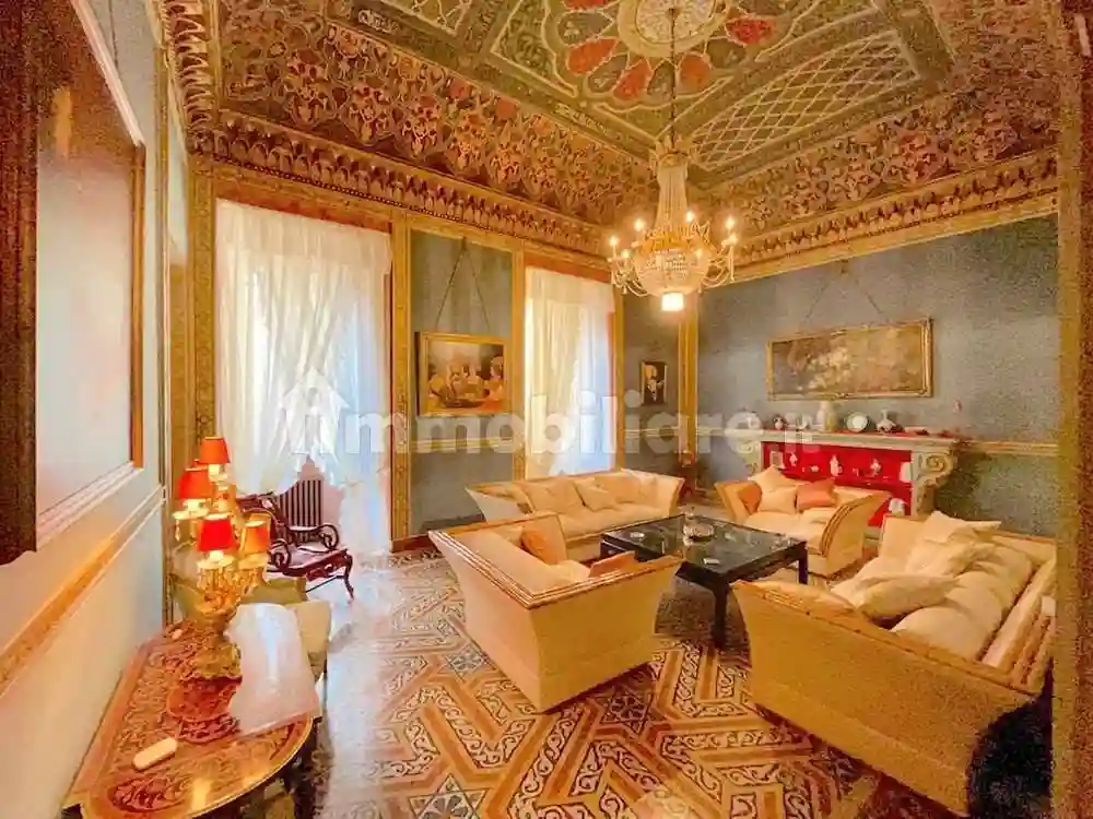 Palazzo - Edificio - foto 2