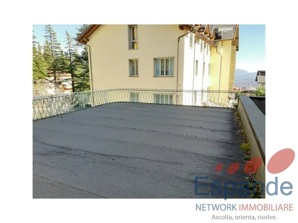 Palazzo - Edificio in vendita a Lizzano in Belvedere