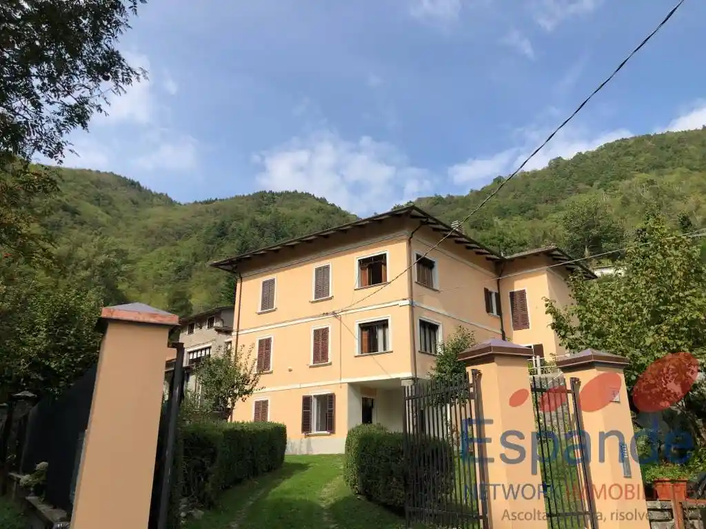 Appartamento in vendita a Alto Reno Terme