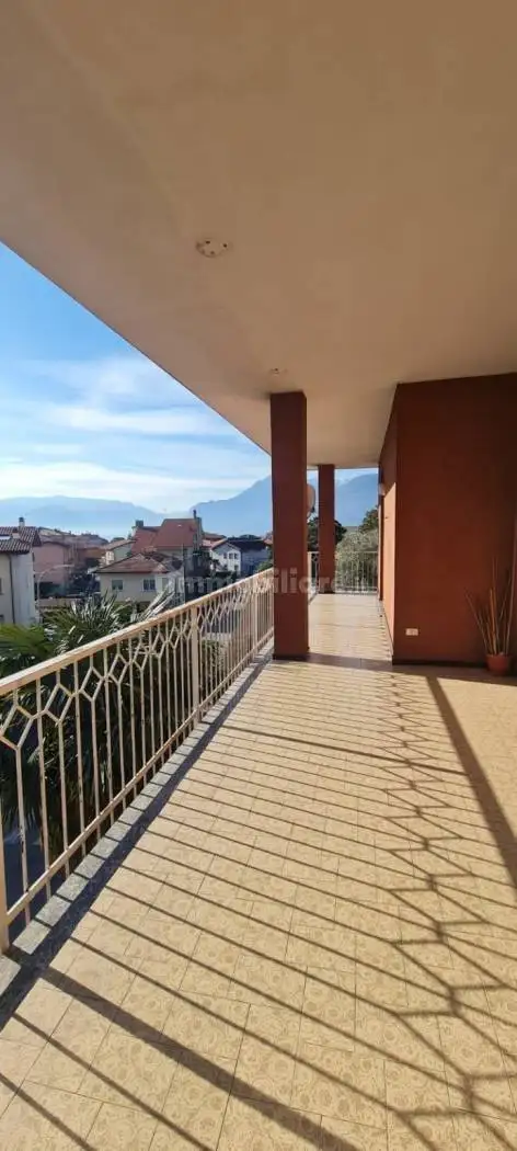 Appartamento in vendita a Dervio