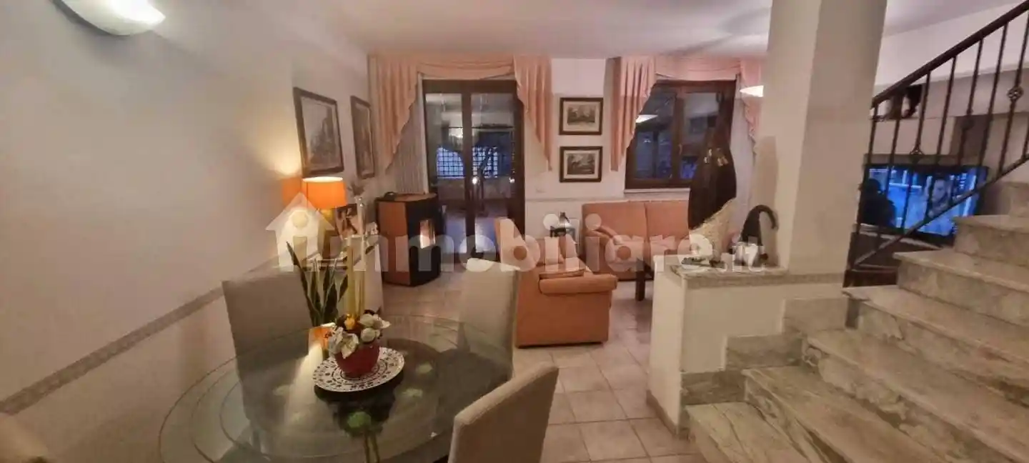 Villetta a schiera in vendita a Carrara