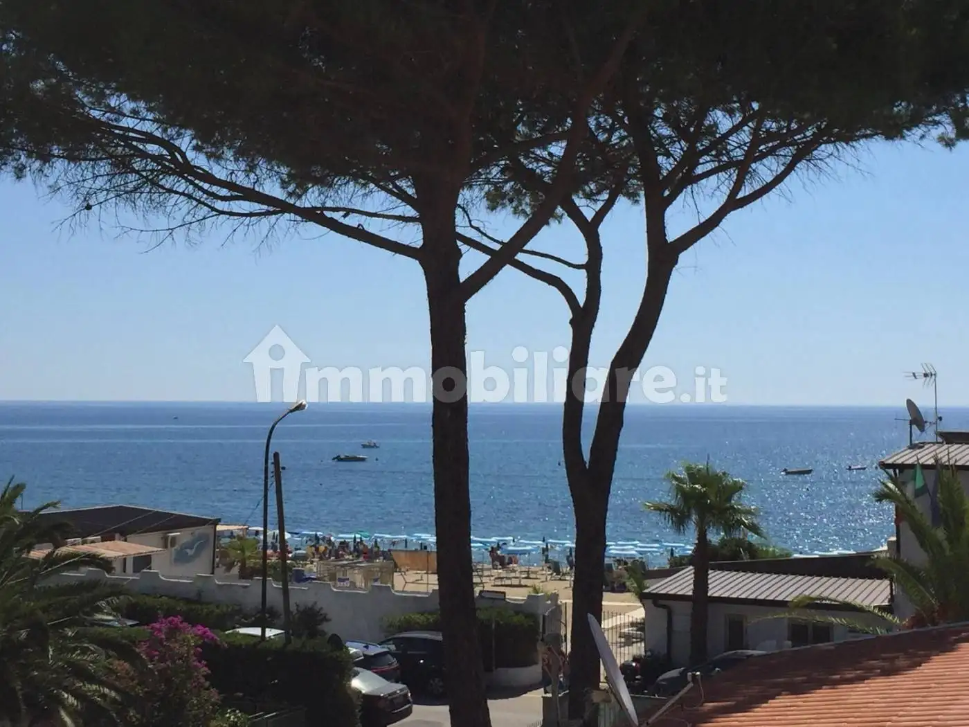 Appartamento in vendita a Stalettì