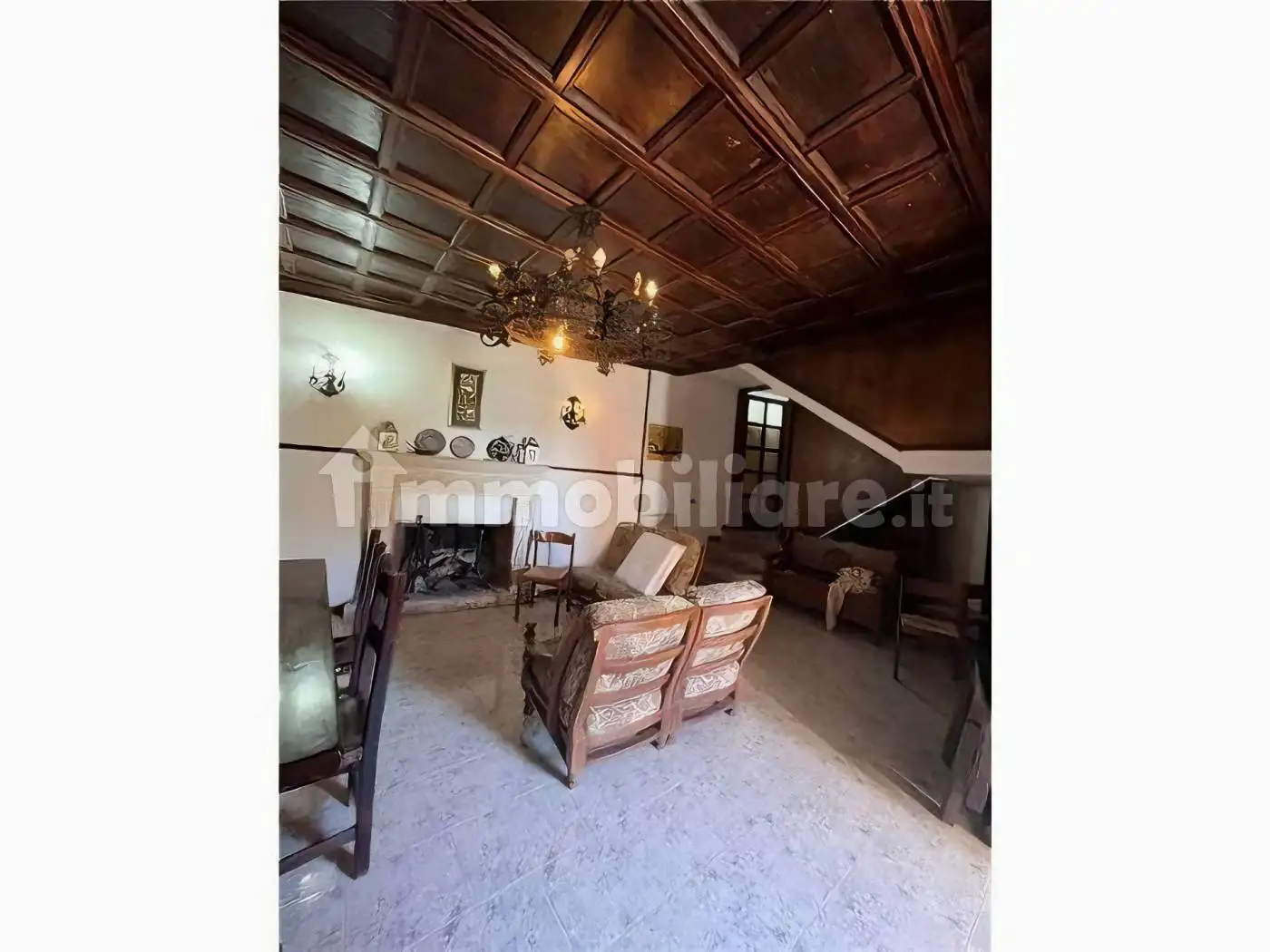 Casa indipendente in vendita a Oricola