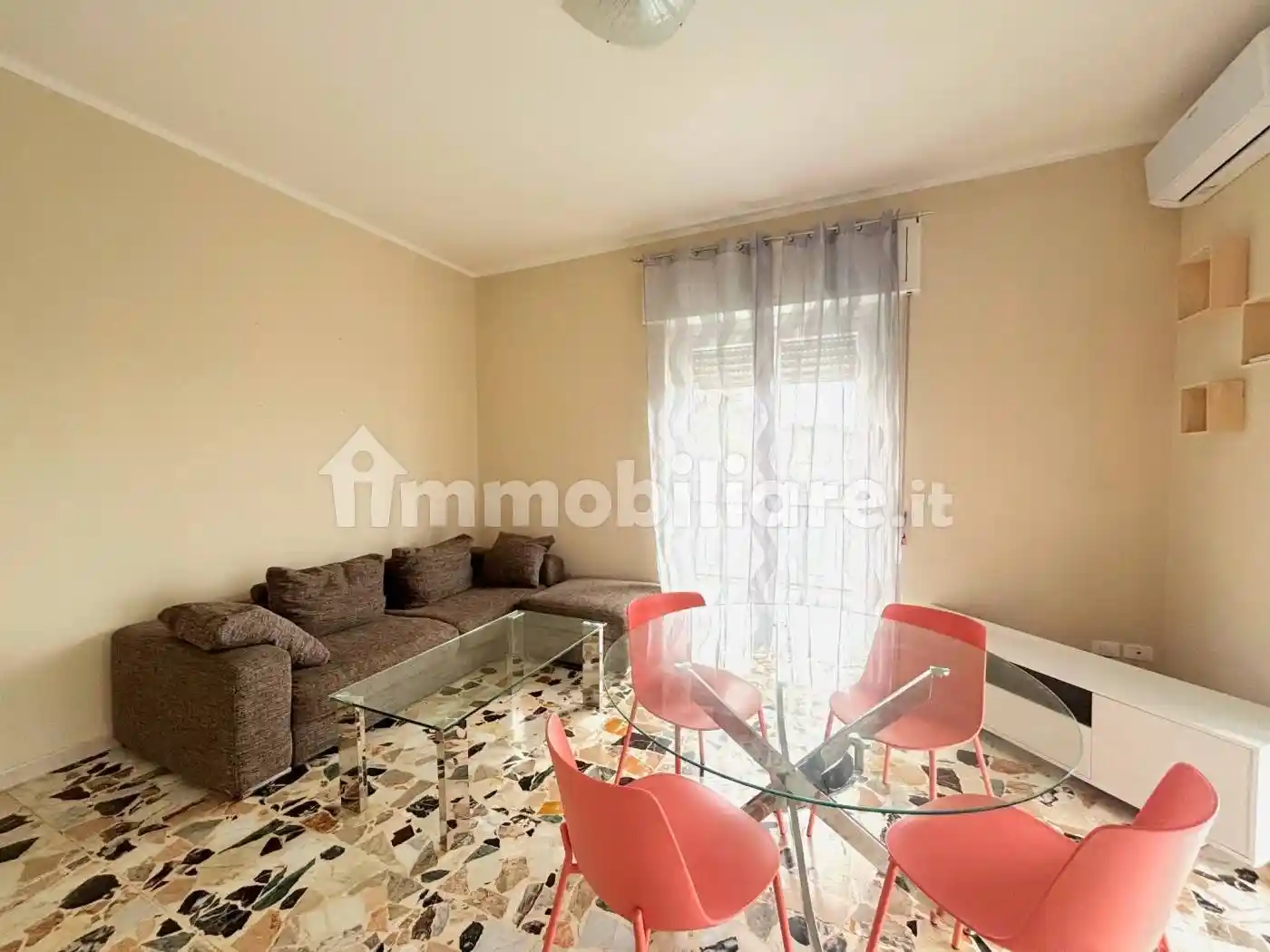 Appartamento in affitto a Imperia