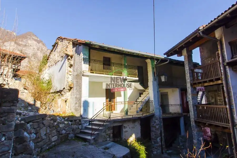 Rustico - Casale in vendita a Frisanco