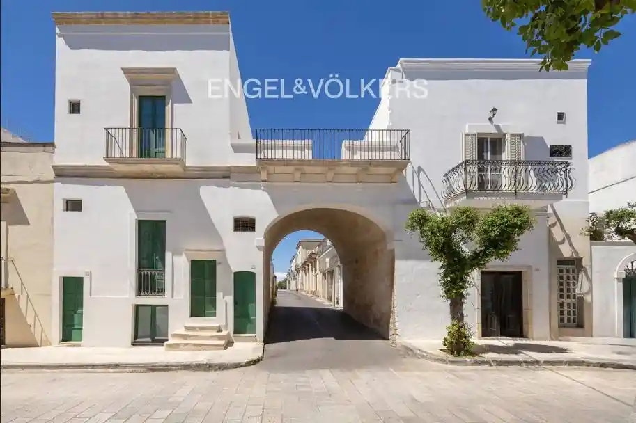 Casa indipendente in vendita a Parabita