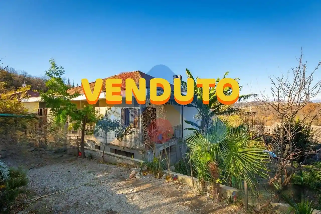 Villa in vendita a Sciolze