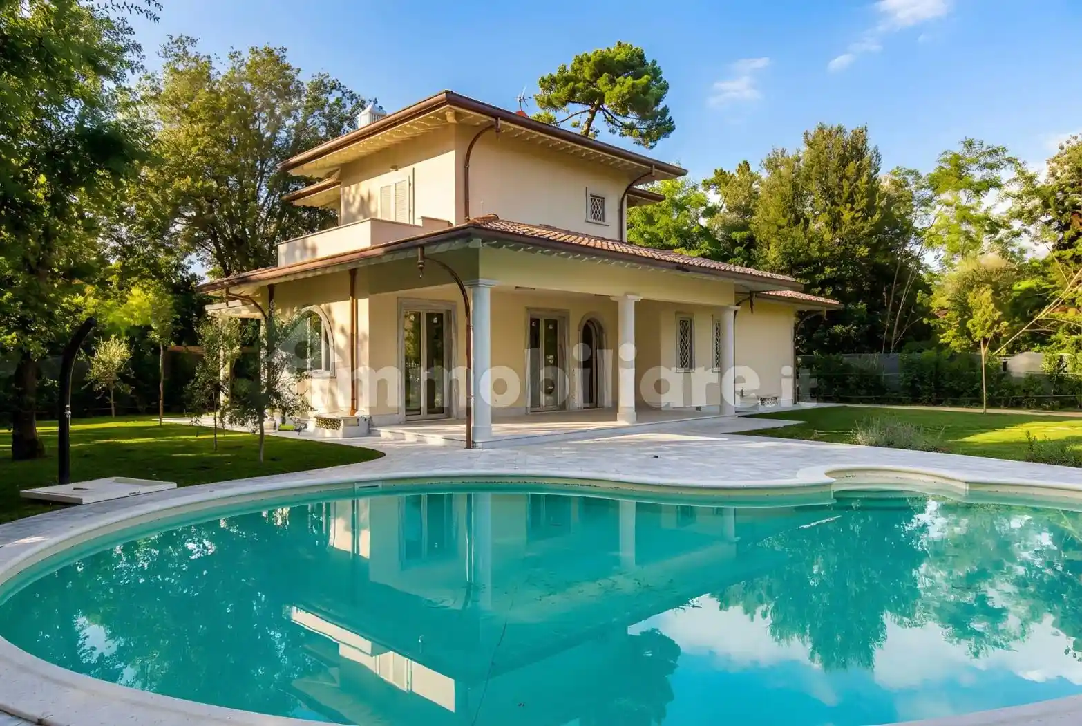 Villa in affitto a Pietrasanta