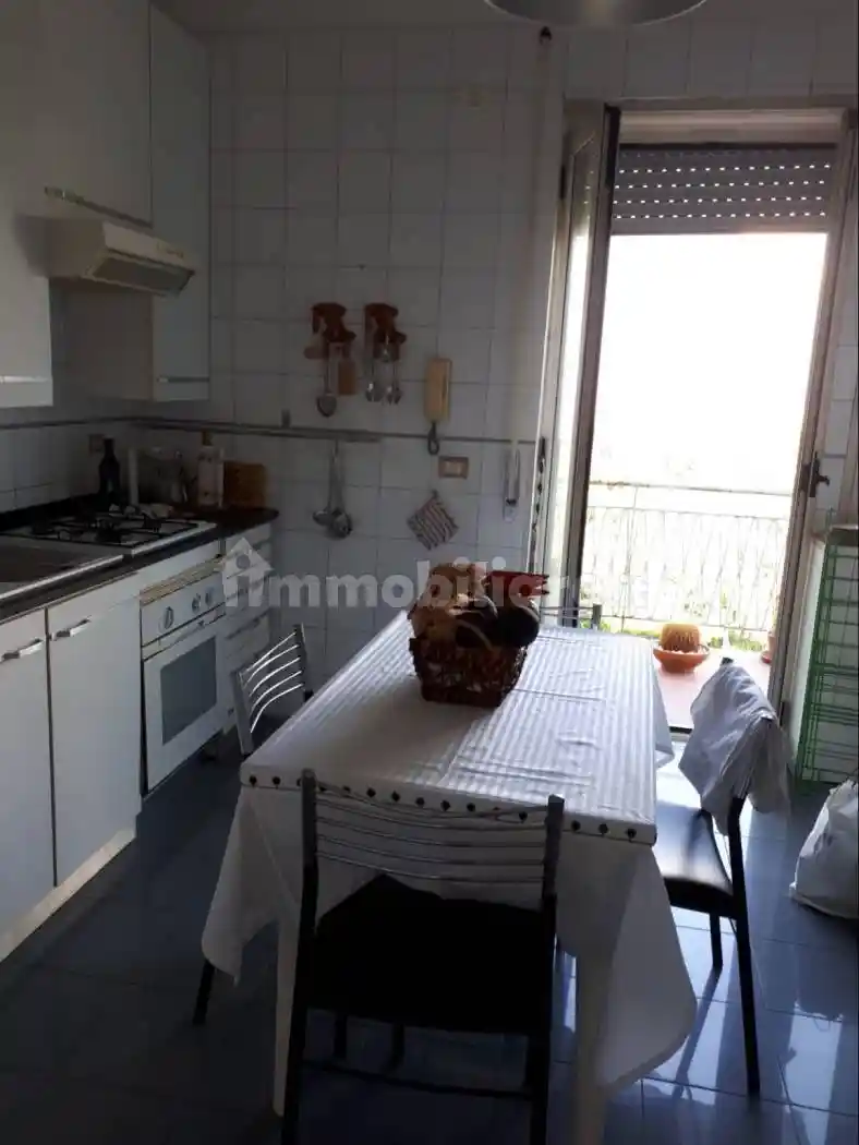 Trilocale via Bernardo Cavallino, Rione Alto, Napoli - foto 3