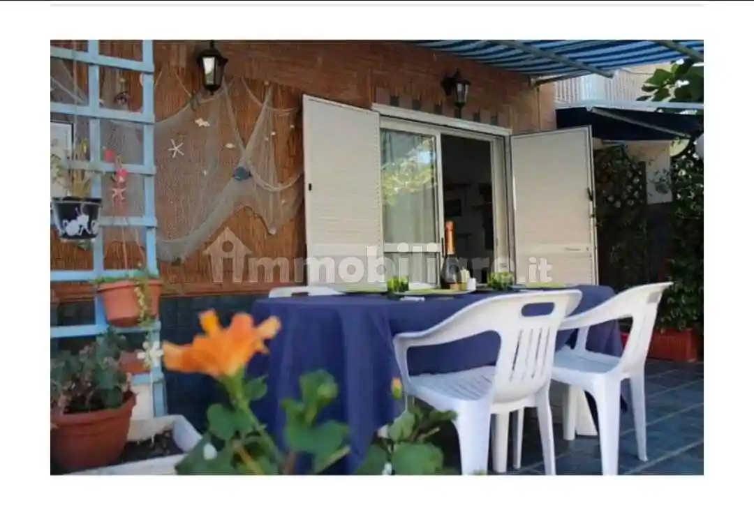 Villetta a schiera in affitto a Fiumicino