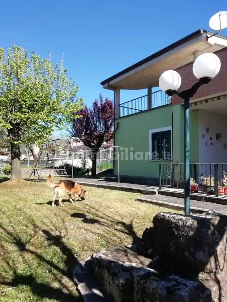 Villa in vendita a Labico