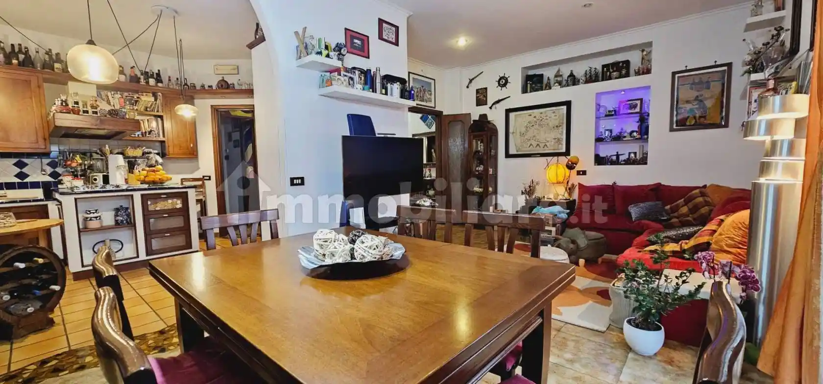 Appartamento in vendita a Roma