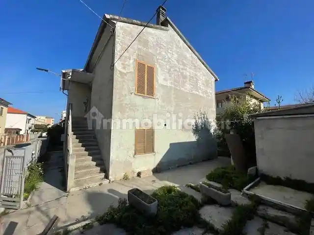 Villa in vendita a Senigallia