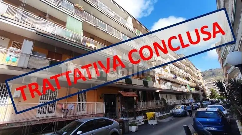 Appartamento in vendita a Napoli