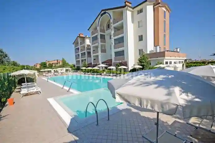 Palazzo - Edificio - foto 2