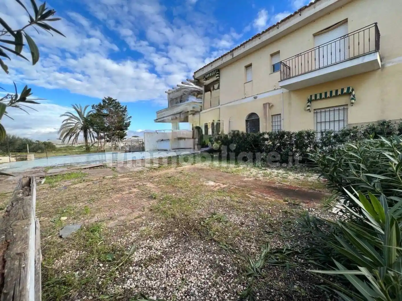 Palazzo - Edificio in vendita a Vittoria