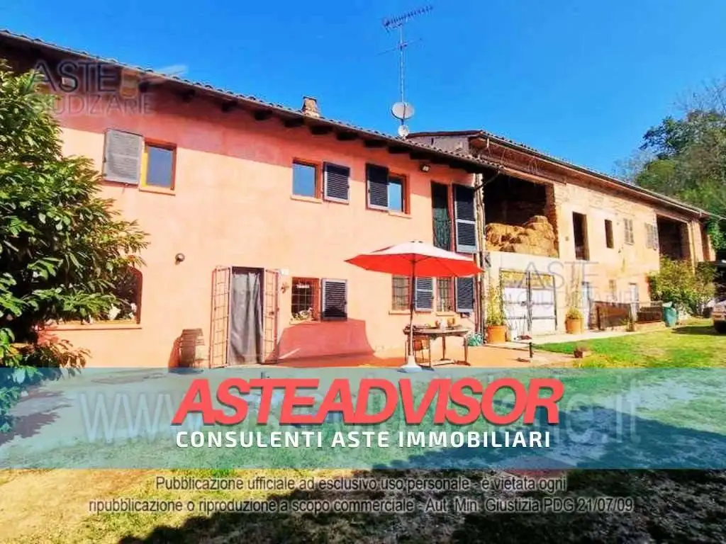 Casa indipendente in asta a Viarigi