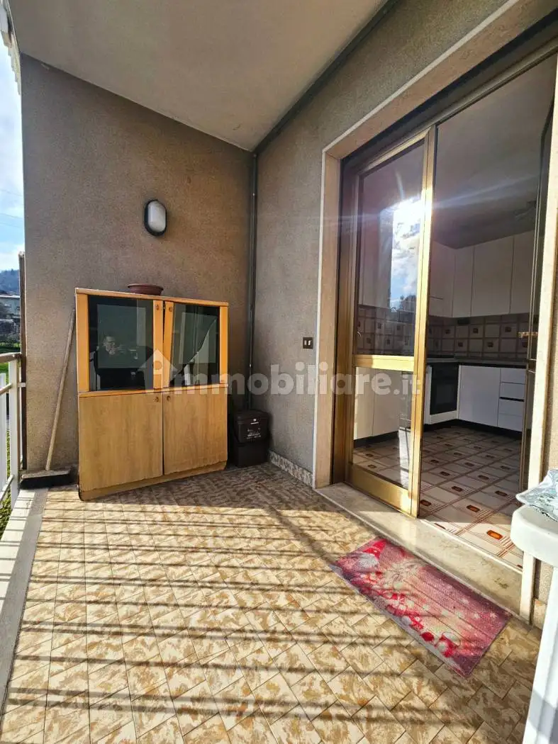 Trilocale via 11 Febbraio, Centro, Colzate - foto 4