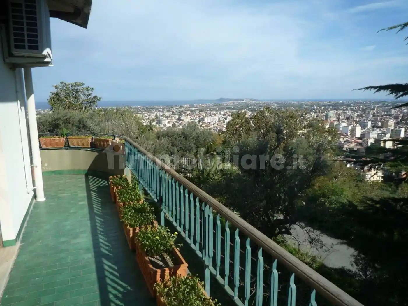 Villa in vendita a Barcellona Pozzo di Gotto