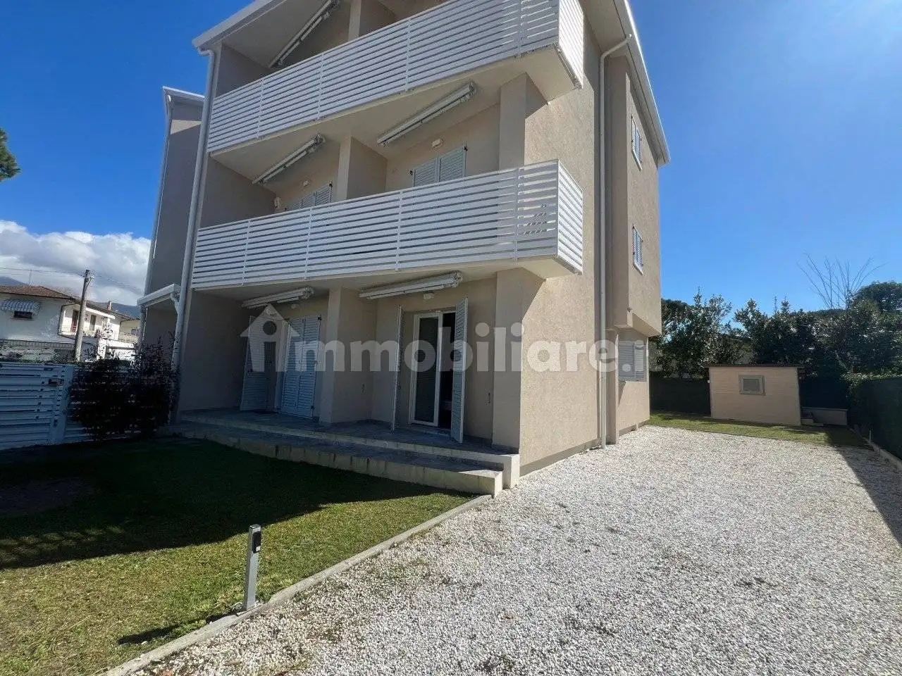 Appartamento ottimo stato, piano terra, Montignoso - foto 3