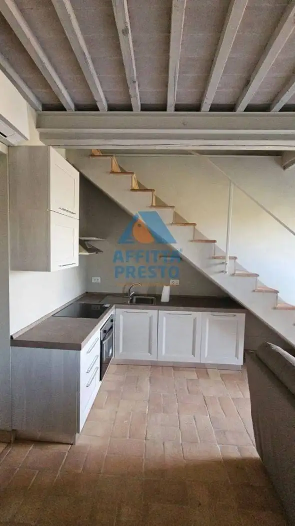 Terratetto plurifamiliare 80 m², ottimo stato, Cerreto Guidi - foto 2