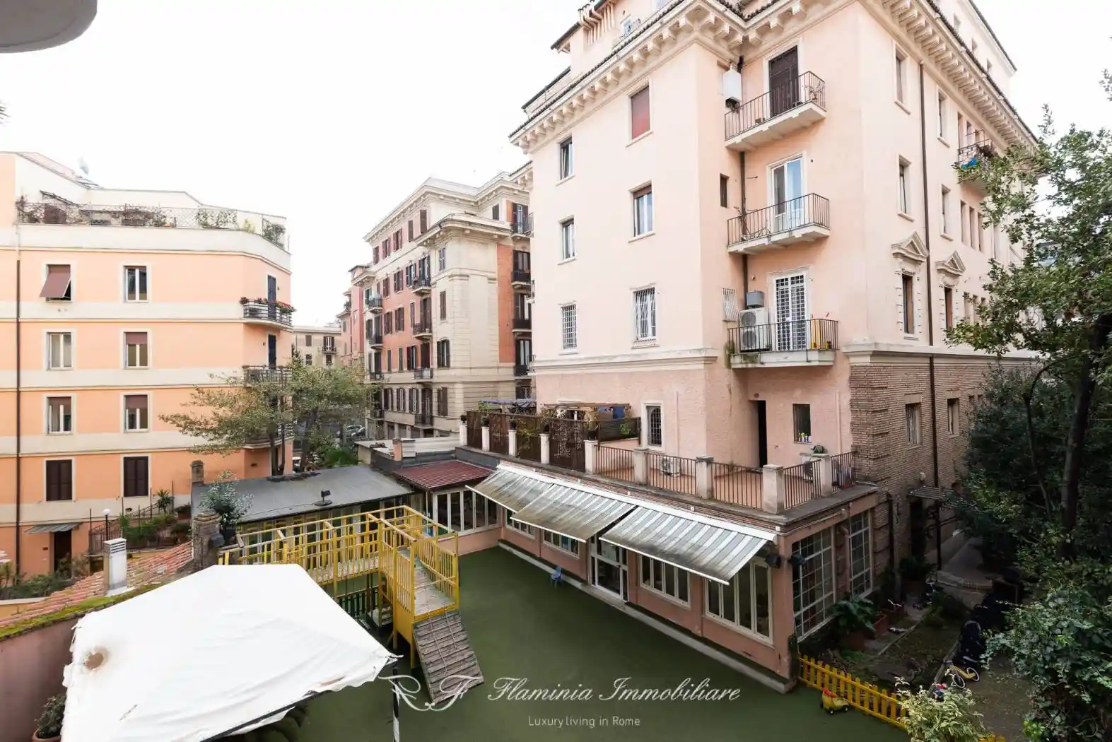 Appartamento in vendita a Roma