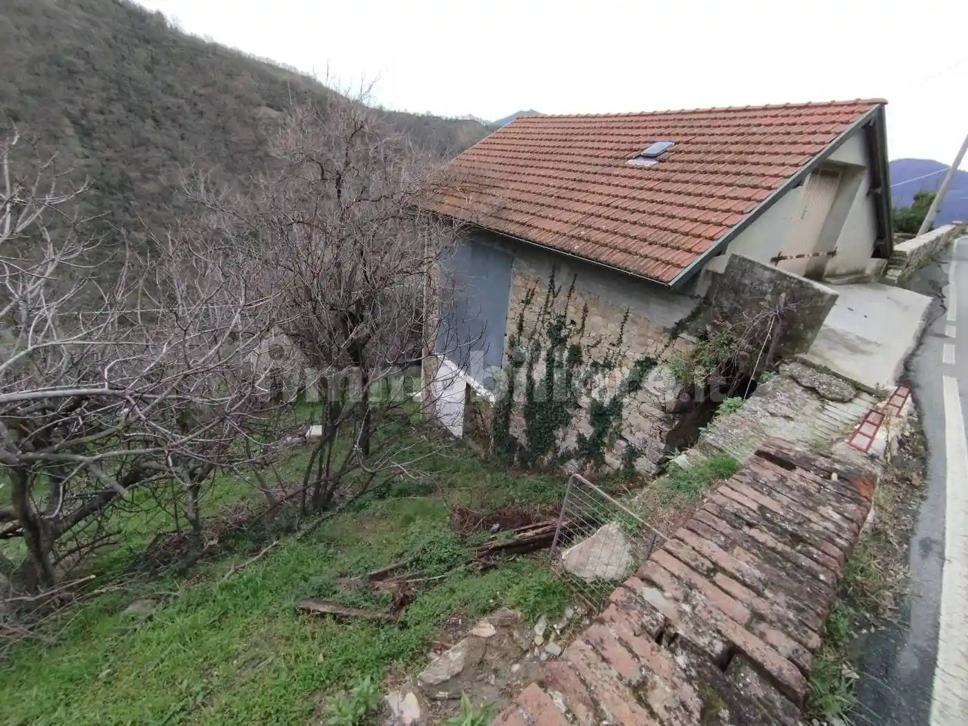 Casa indipendente in vendita a Genova