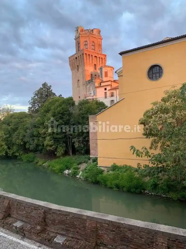 Appartamento in vendita a Padova