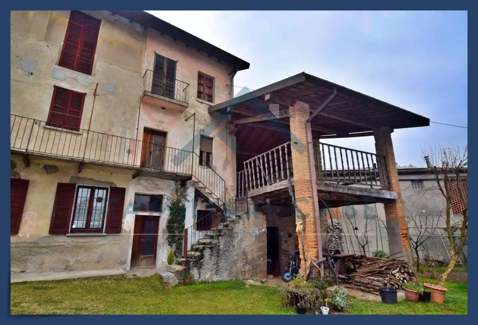 Casa indipendente in vendita a Daverio