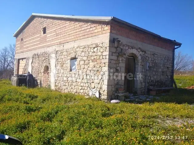 Rustico - Casale in vendita a Palata