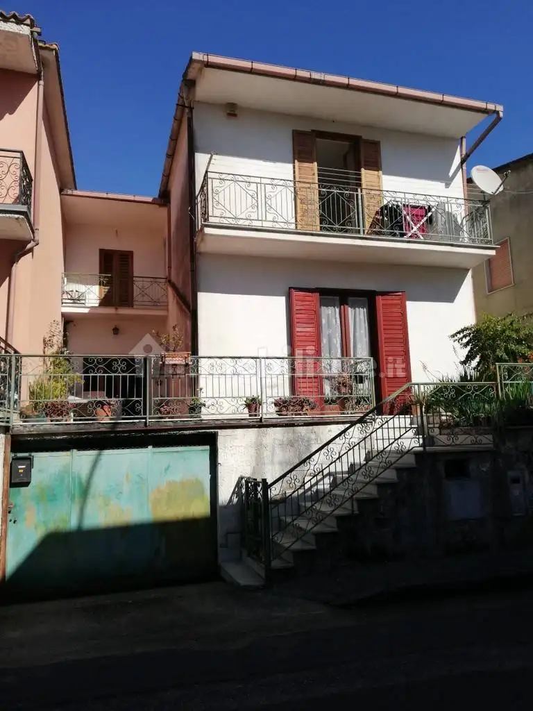 Villetta a schiera in vendita a Piana di Monte Verna