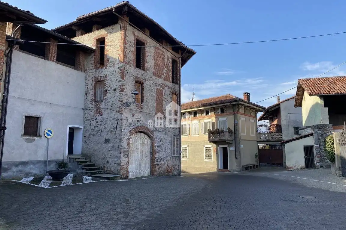 Terratetto unifamiliare via Roma 11, Bairo - foto 2