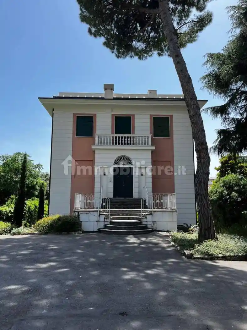 Appartamento in affitto a Genova