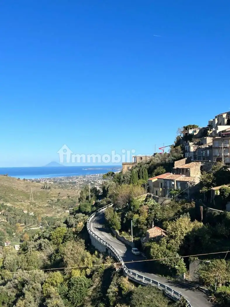 Casa indipendente in vendita a Castroreale