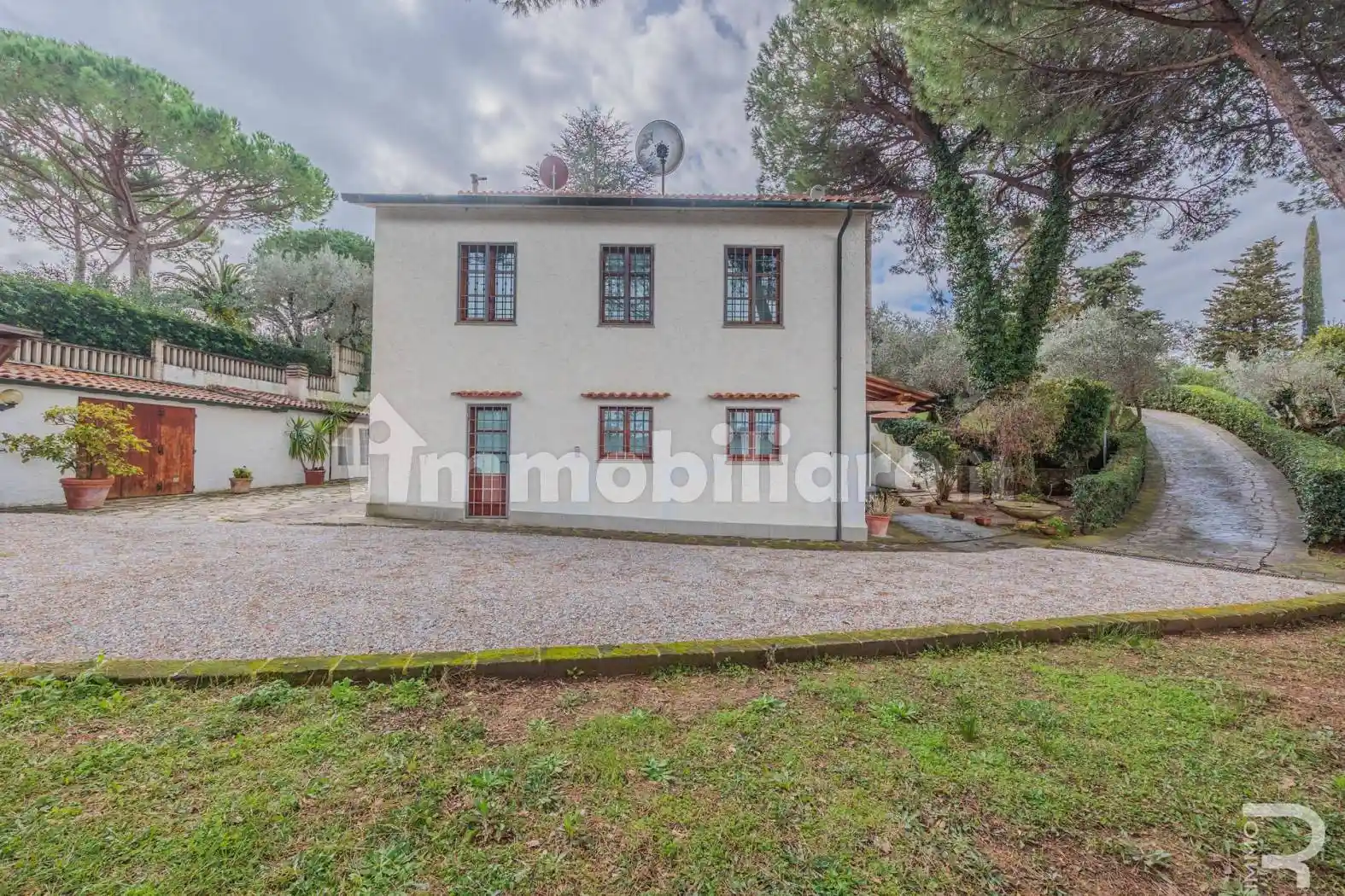 Villa in vendita a Montescudaio