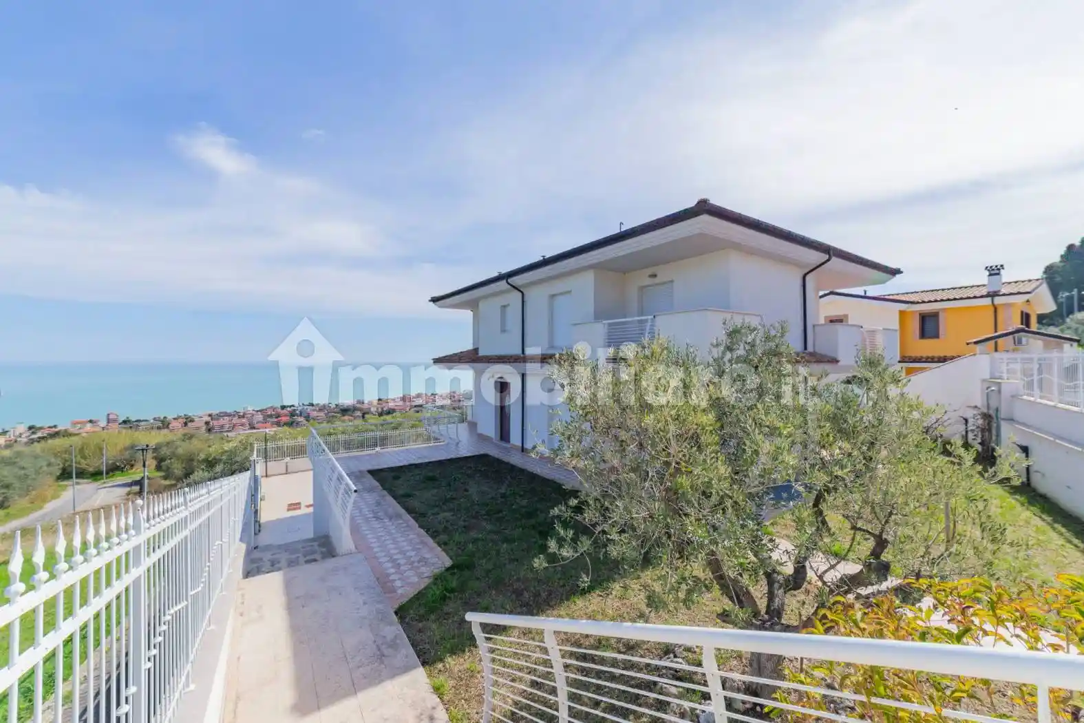 Villa in vendita a Silvi