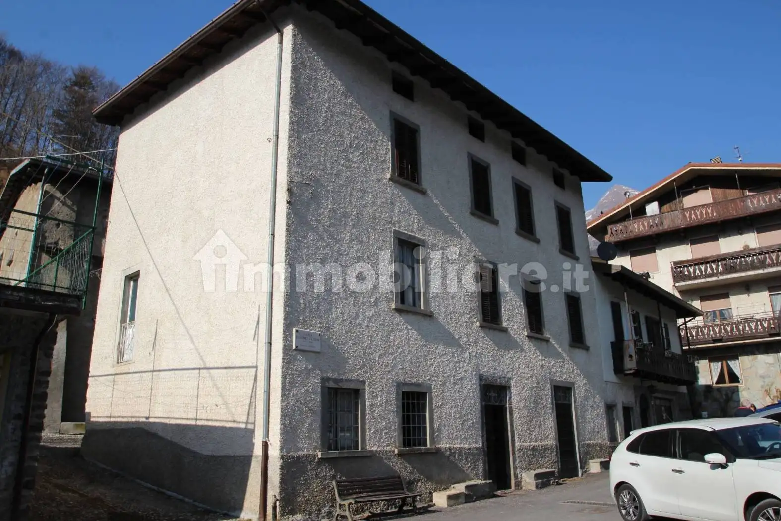 Casa indipendente in vendita a Vilminore di Scalve