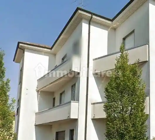 Appartamento in vendita a Bregnano