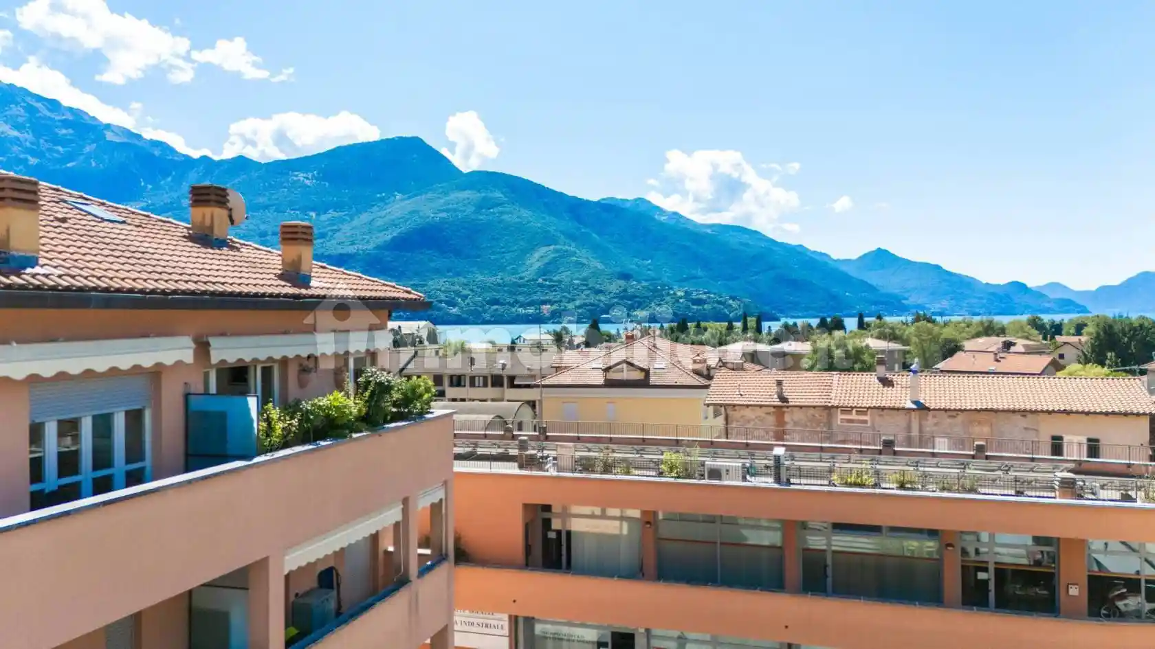 Appartamento via Dante Alighieri 22, Gravedona, Gravedona ed Uniti - foto 2