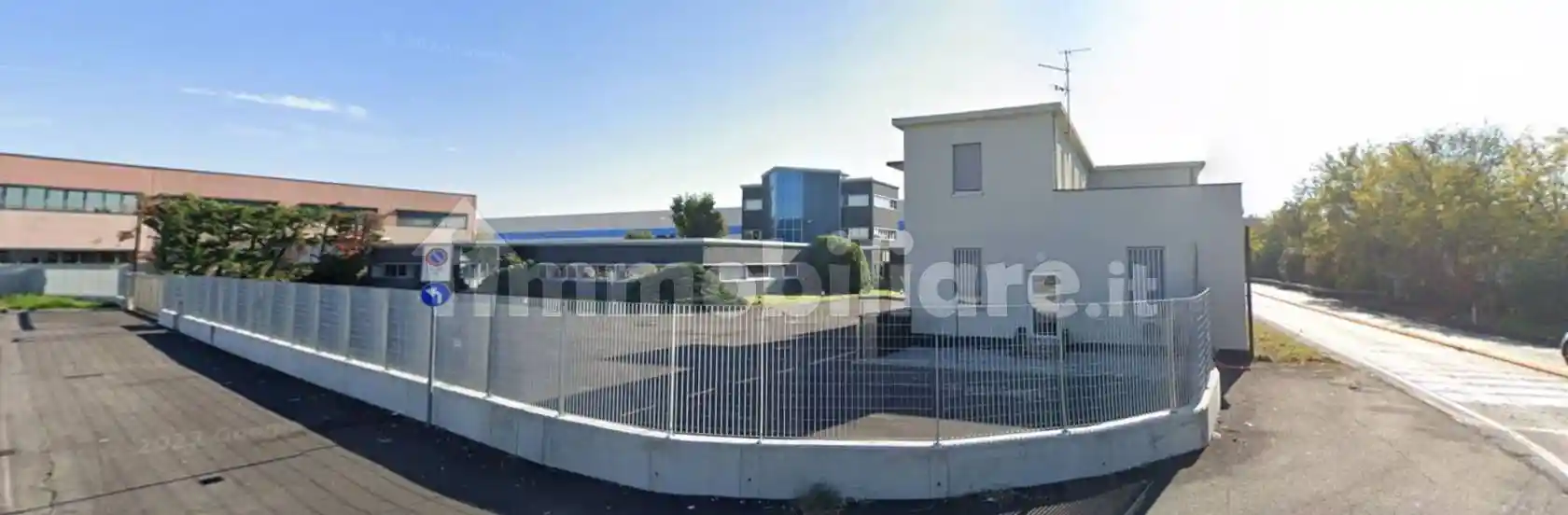 Palazzo - Edificio in Affitto - foto 3