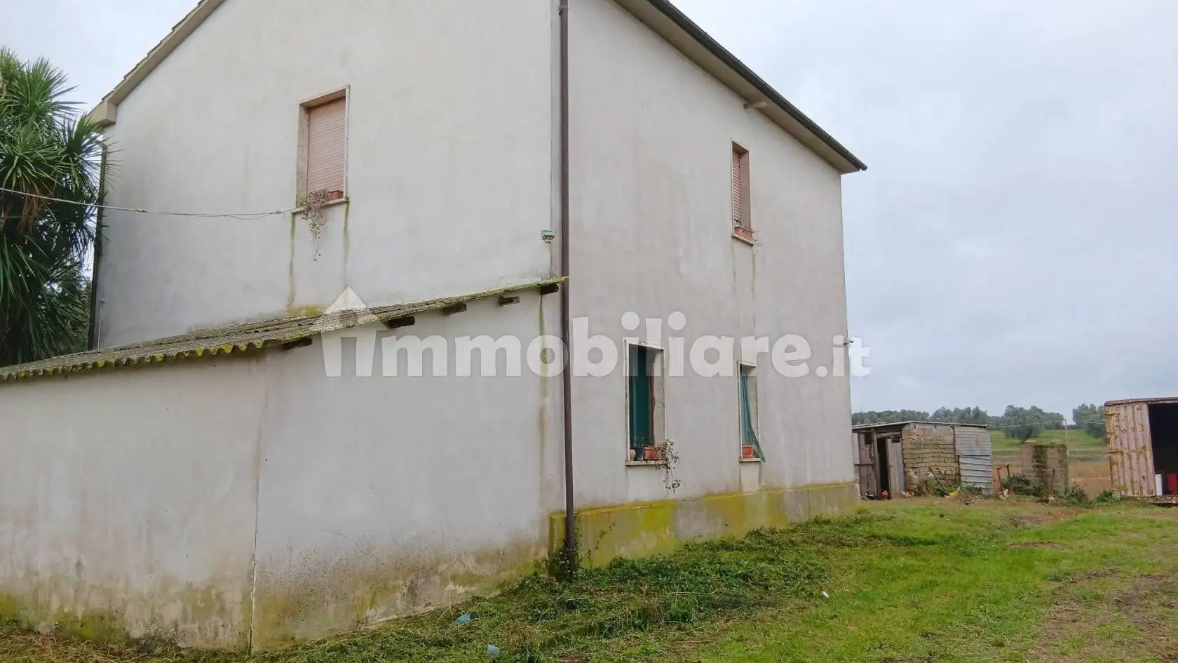 Rustico - Casale in vendita a Viterbo