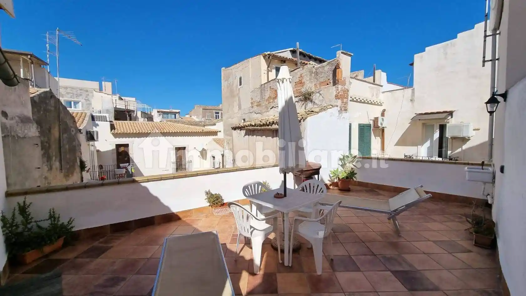 Casa indipendente in vendita a Siracusa