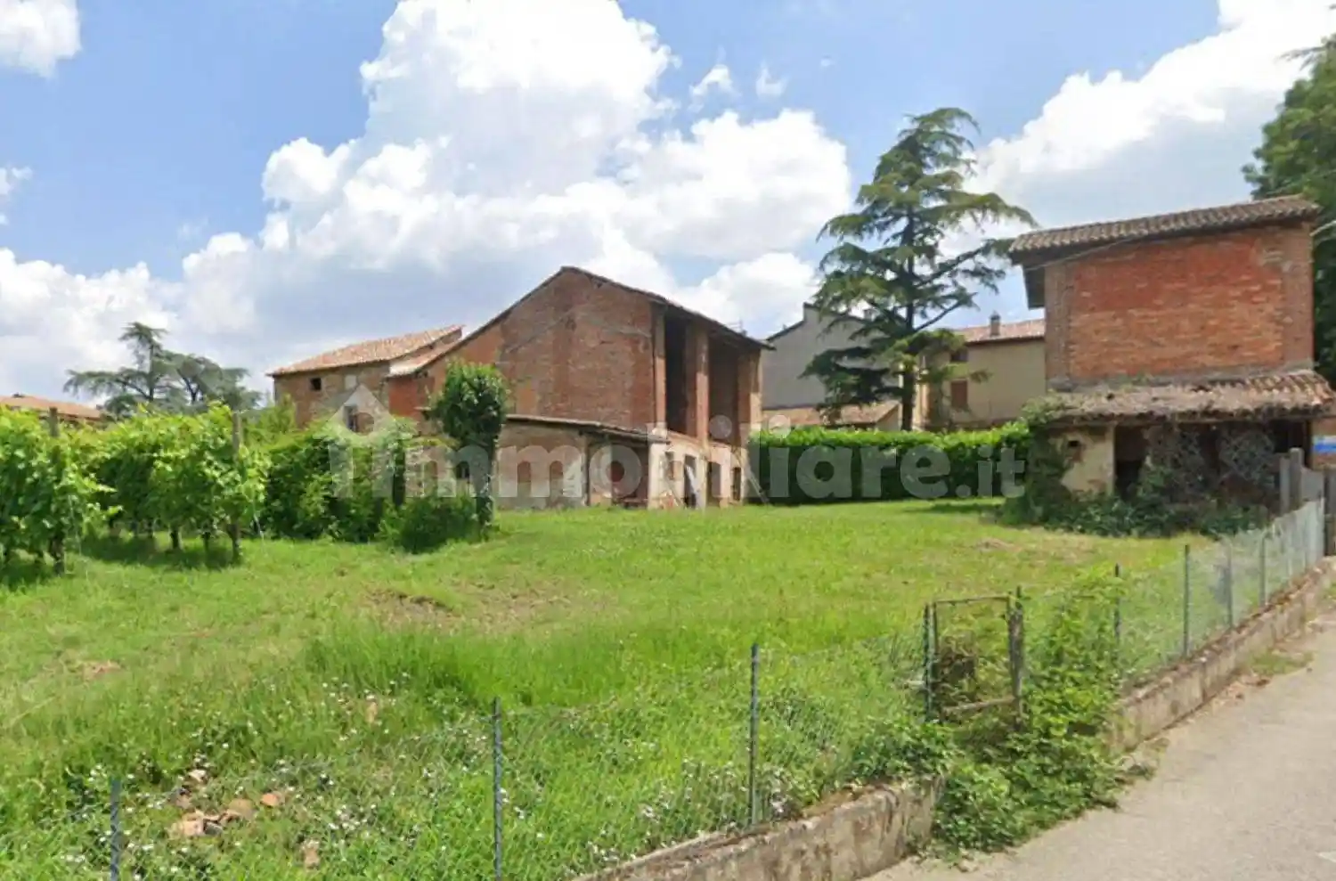 Rustico - Casale in vendita a Ziano Piacentino