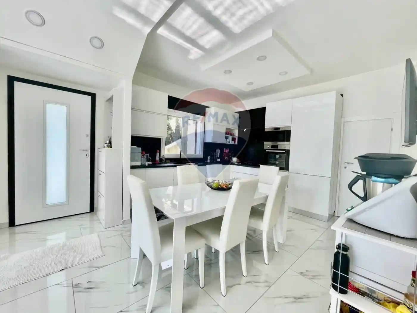 Appartamento in vendita a Cannero Riviera