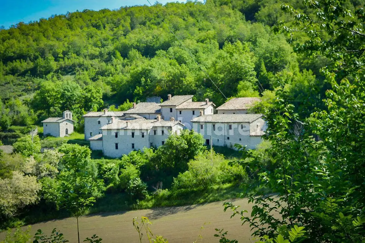 Rustico - Casale in vendita a Pieve Torina