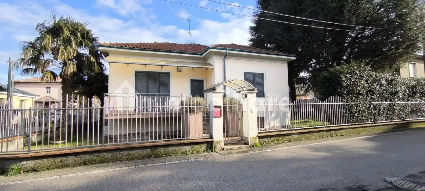 Villa in vendita a Nerviano